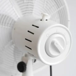 Vasner Standventilator Ventury S Metall Höhenverstellbar Mit Oszillation Weiß -HeizTraum 955390 4832 4